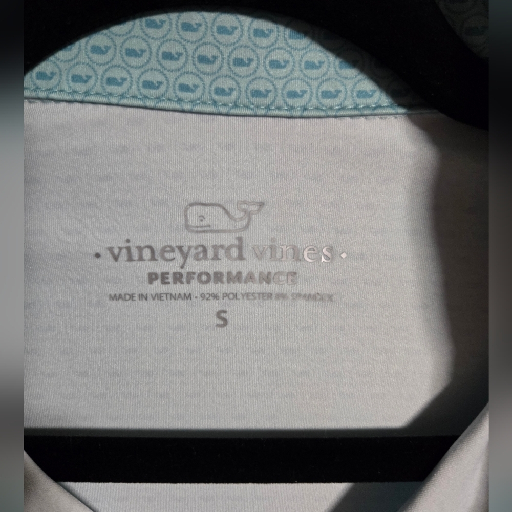 VINEYARD NEW Men's Light Blue Polo Shirt.Size S - Picture 4 of 8